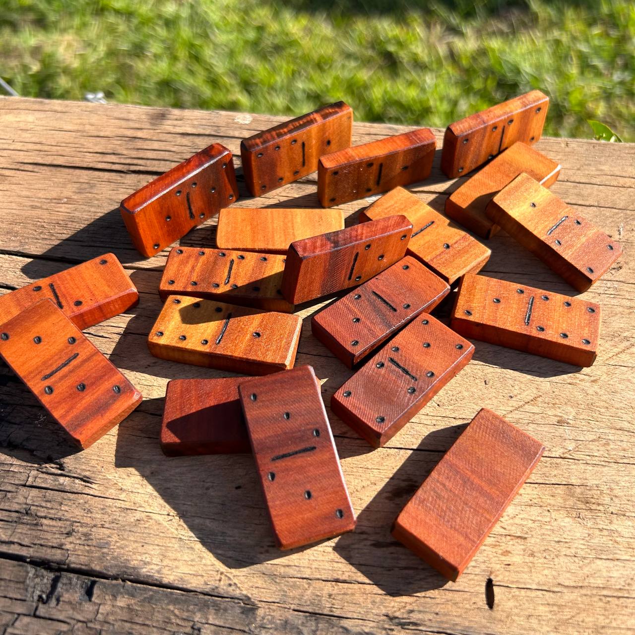 Jogo de Dominó - Avermelhado - Image 4