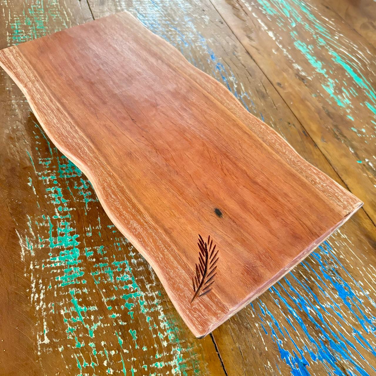 Tábua para Servir ou Corte - com Pés - Image 3