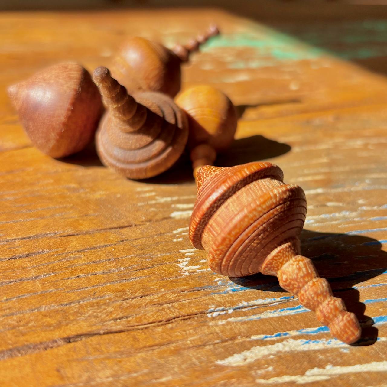 Pião (P) Estilizado - Image 2