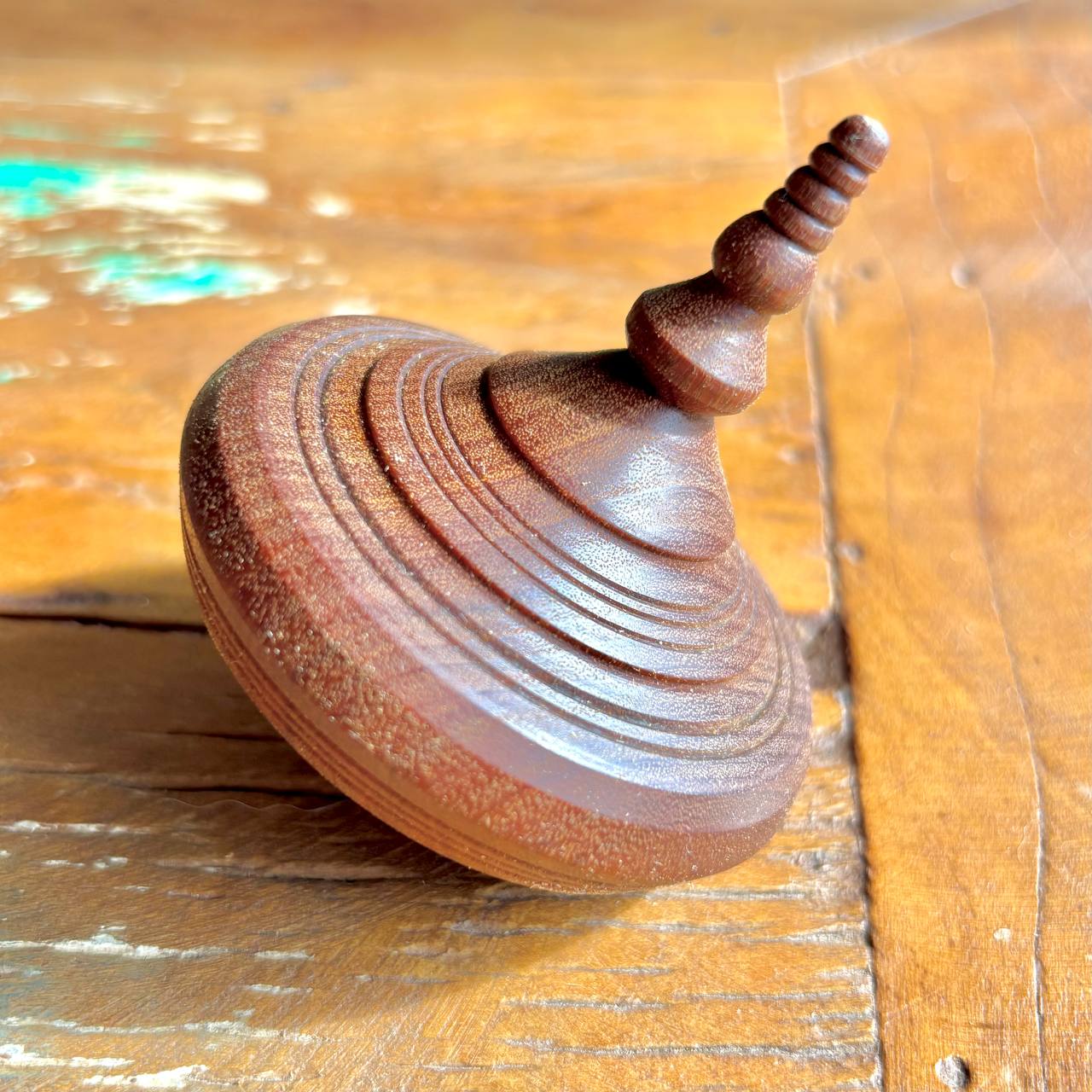 Pião (Gigante) Estilizado - Image 3